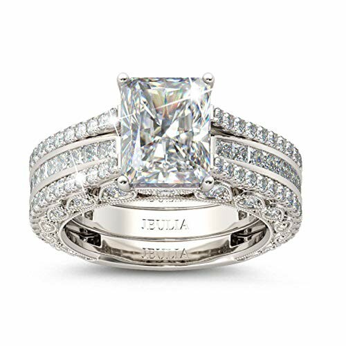 Elegant diamond ring set with intricate design